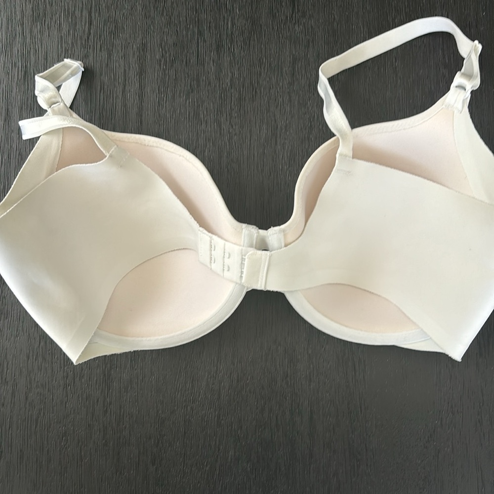 Warners No Side Effects Bra - Picture 4 of 6